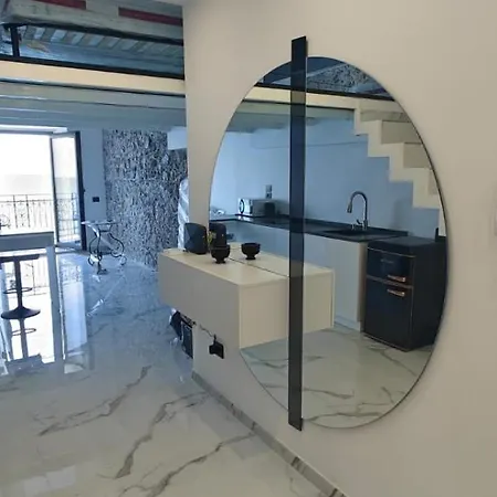 Giudecca Sea View شقة تْشيفالو